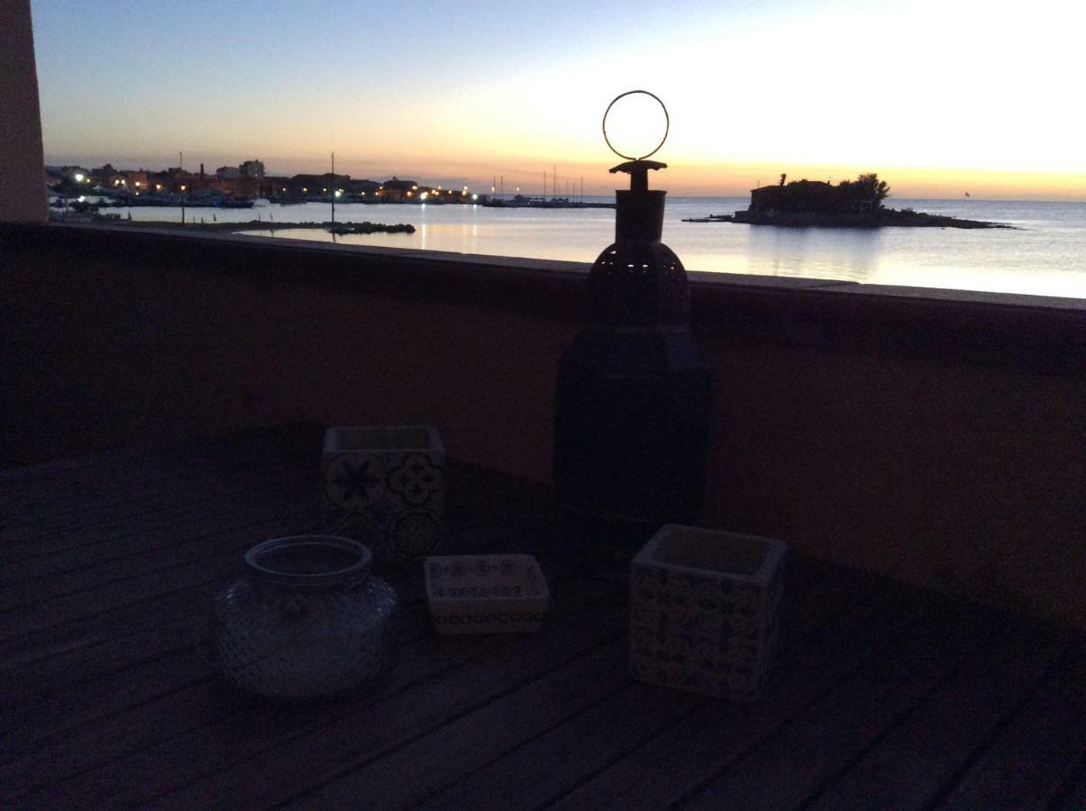 La Casa Dell'Alba Daire Marzamemi Dış mekan fotoğraf